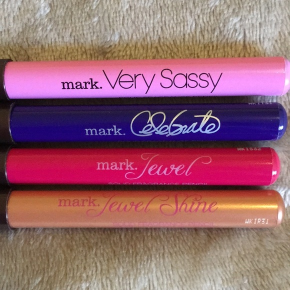 Avon Get Some Scents Solid Fragrance Pencil Collection - Picture 2 of 2